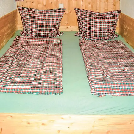 In Den Bergen-boden Holiday home